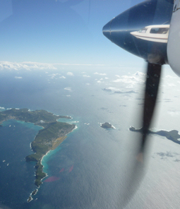 l'isola di Bequia dall'aereo